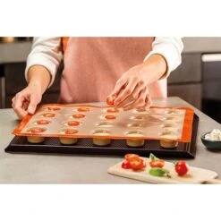 Plaque De 20 Empreintes Mini-muffins -Boutique Silikomart 512148 1 1 Plaque de 20 empreintes mini muffins Silpat