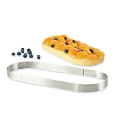 De Buyer Cercle Perforé Oblong 30 X 11 Cm -Boutique Silikomart 573137 2 4 Cercle perfore oblong 30 x 11 cm De Buyer