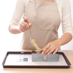 Lot De 4 Emportes Pièces Carrés En Inox Avec Poussoir -Boutique Silikomart 579012 2 2 Lot de 4 emportes pieces carres en inox avec poussoir Mathon