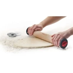 Rouleau à Pâtisserie En Hêtre Avec Anneaux