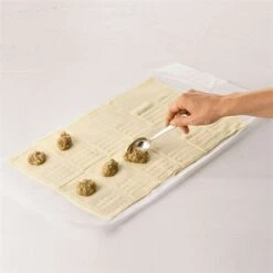 Roulette à Pâte Motifs étoiles -Boutique Silikomart 653408 2 2 Roulette a pate motifs etoiles Betty Bossi