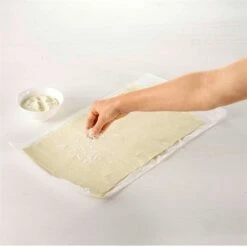 Roulette Découpe Pâte Pour Croissant -Boutique Silikomart 653413 4 5 Roulette decoupe pate pour croissant Betty Bossi